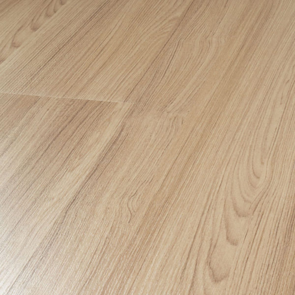 Laminate Golden Teak 8 mm